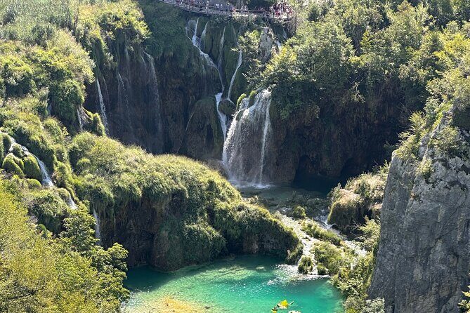 Day trip to the Plitvice Lakes incl. admission and lunch - The Journey Begins: From Zadar to Plitvice Lakes