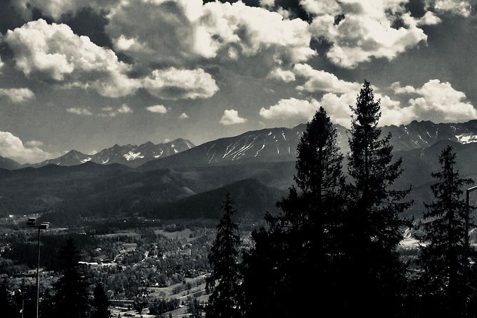 Day Trip to Zakopane - Tatra Mountains From Kraków - Krupowki Street Attractions