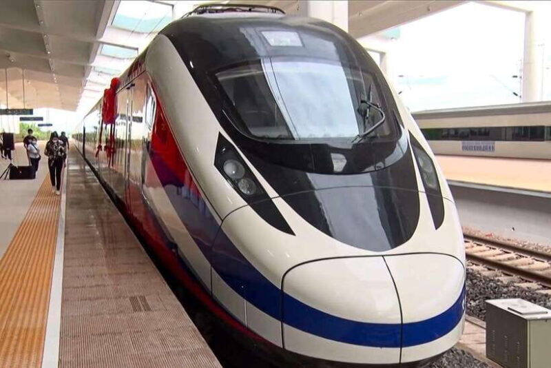 Day Trip Vientiane - VangVieng by Express Train - Who is This Tour Best For?