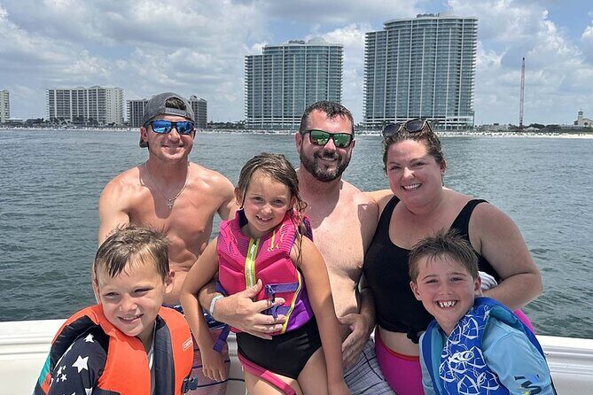 Daytime Family and Friends 1.5 Hour Private Sightseeing Cruise - Frequently Asked Questions