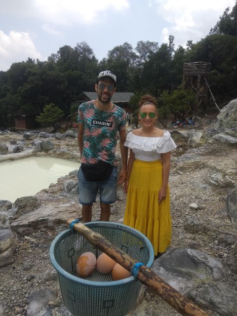 Daytrip to Volcano Mountain Tangkuban Perahu in Lembang With Tour Guide - Cancellation Policy and Flexibility