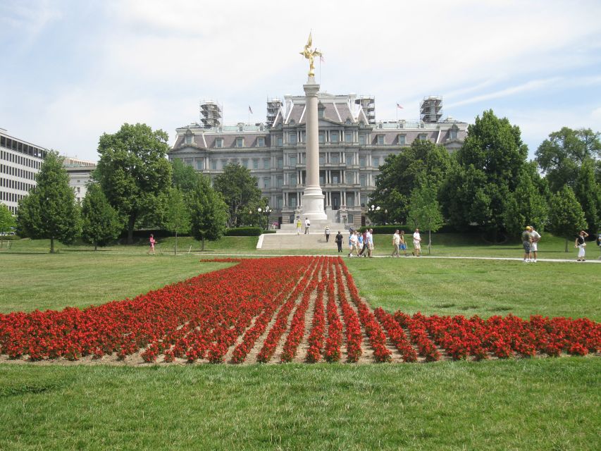 DC Dupont & Logan Circles Self-Guided Walking Tour - Accessibility and Pet-Friendly