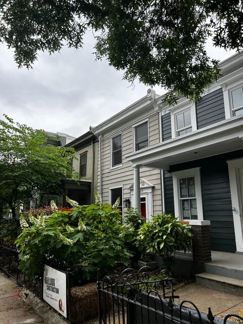 DC: Eastern Market Eats Food Tour (5 Food Stops + Dessert) - An In-Depth Look at the Eastern Market Food Tour