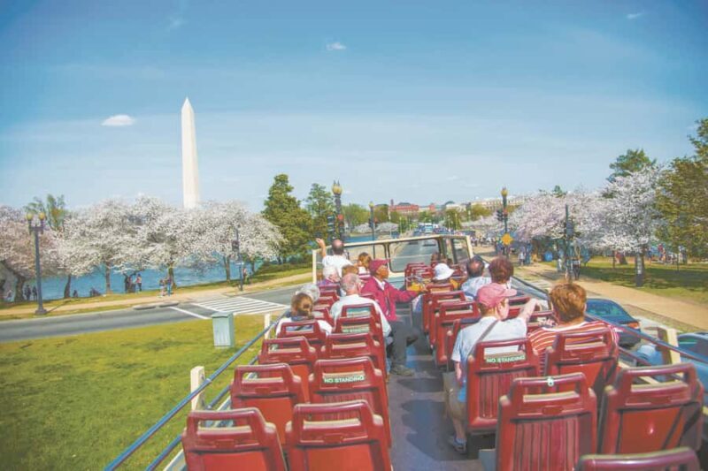 DC: Hop-on Hop-off, Night Tour, and Arlington Audio Guide - What Real Travelers Say