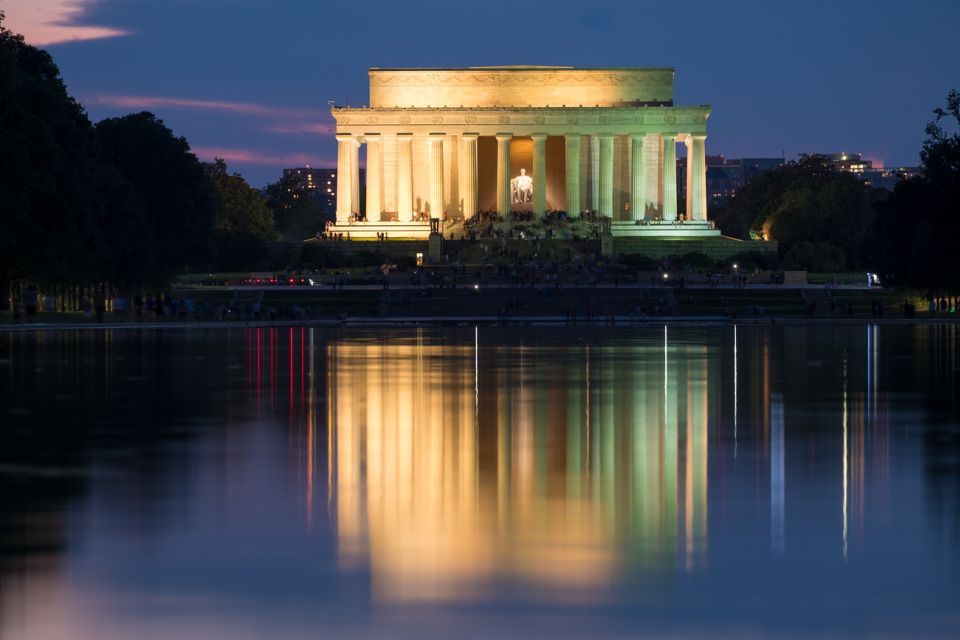DC: Monuments and Memorials Sunset Tour by Open-Top Bus - Inclusions
