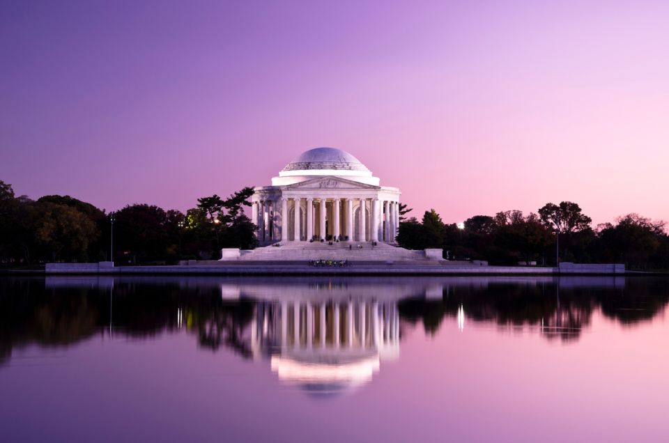 DC: Monuments and Memorials Sunset Tour by Open-Top Bus - Frequently Asked Questions