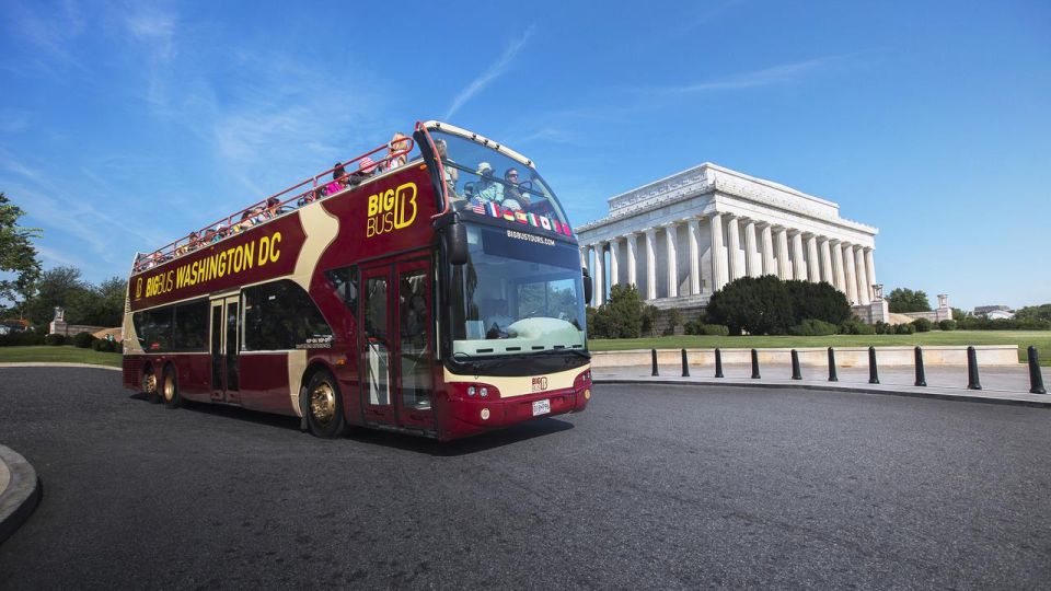 DC: Open-top Sightseeing Bus Tour and 2-Hour Sunset Tour - Admiring the Georgetown Neighborhood
