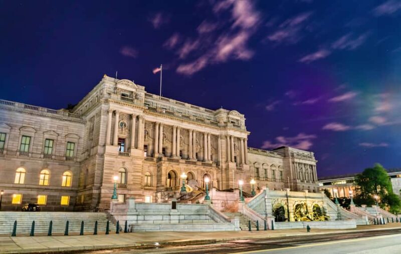 DC: Scandals of Capitol Hill Evening Walking Tour - Discovering Capitol Hill’s Hidden Histories
