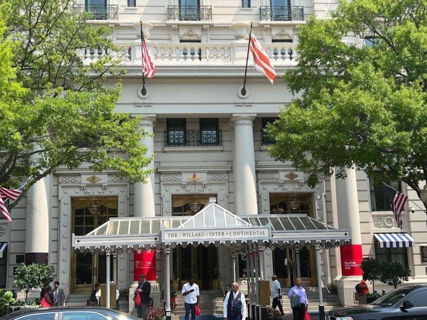 DCs Presidents, Pubs, and Parties: A Self-Guided Audio Tour - Willard Hotels Presidential Watering Hole
