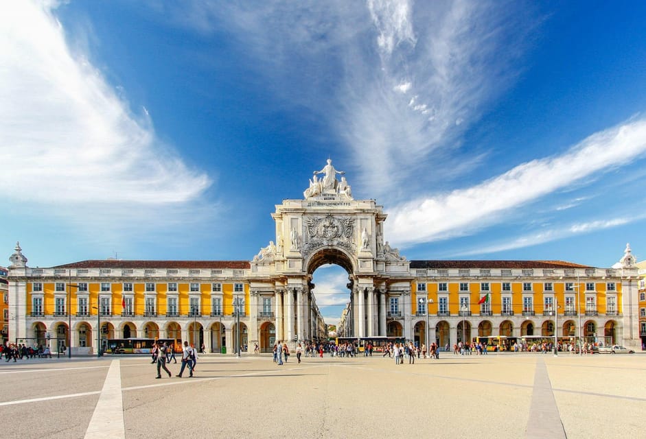 De Lisboa : to Sintra , Cabo da Roca and Cascais - Key Points