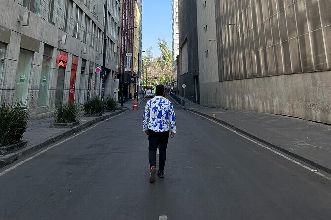 DE Mexico CD Walking Tour with Local Guide and Bilingual - FAQ