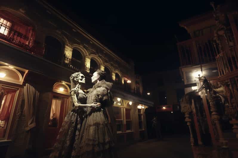 Deadwood: Gamblers and Outlaws Ghost Walking Tour - Experience Highlights