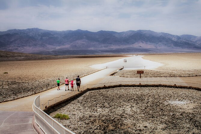 Death Valley Small Group Day Tour Review - Embracing the Unique Beauty of the Landscape