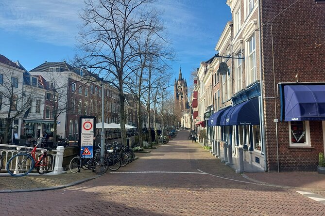 Delft: Dive Into the Golden Age With a Private Local Guide - Experience the Golden Age