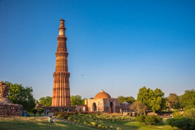 Delhi: 04 Days Historical, Delhi, Agra With Amritsar Tour - Exclusions From the Tour