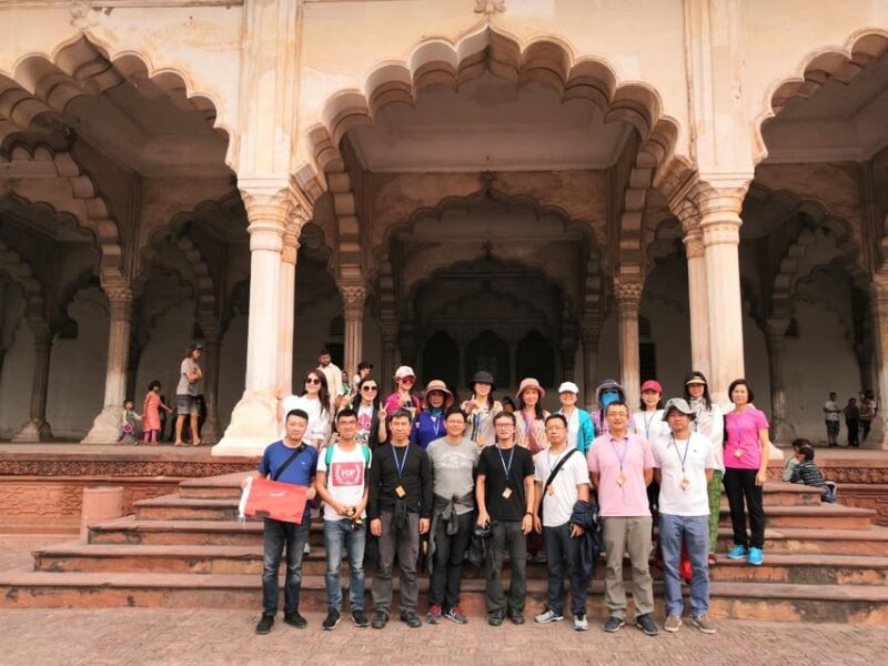 Delhi: 6-Day Golden Triangle & Varanasi Private Tour - Pickup and Accessibility