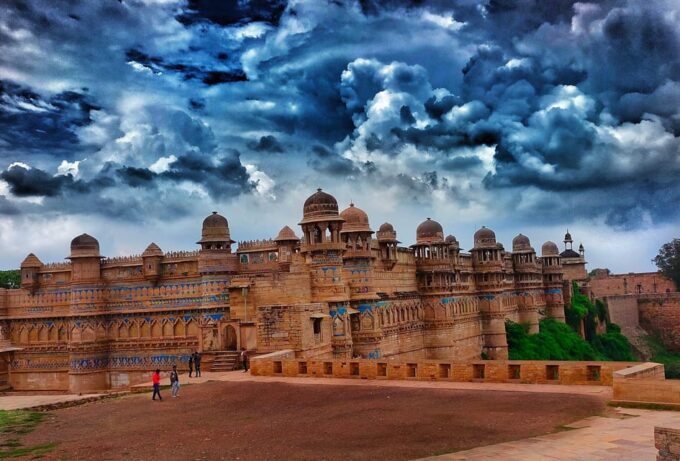 Delhi - Gwalior - Agra - Delhi Tour by SuperFast Train - Suitability Considerations
