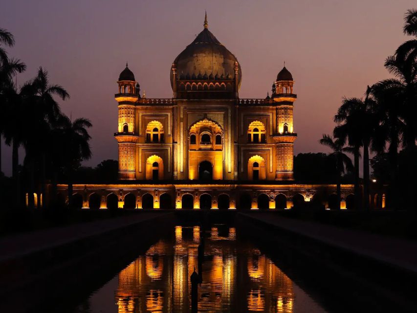 Delhi: Night Photography Walking Tour - Local Cuisine to Try