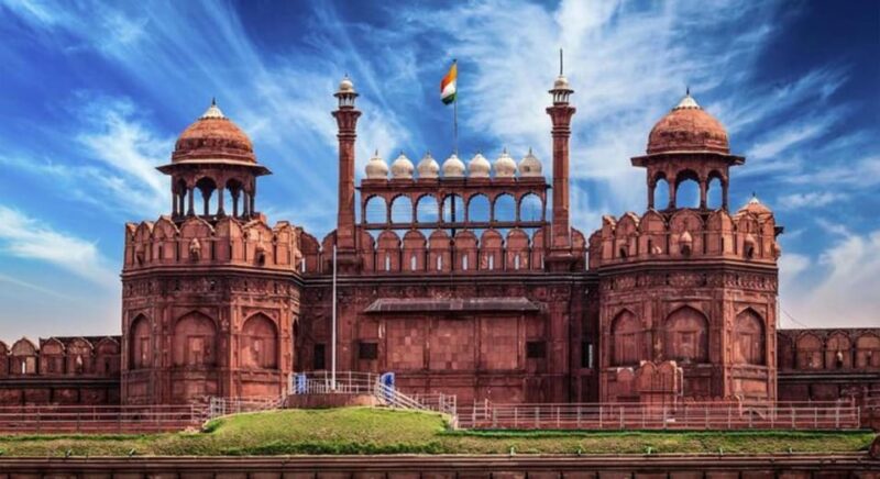 Delhi: Old and New Delhi Private City Tour by Car - Good To Know