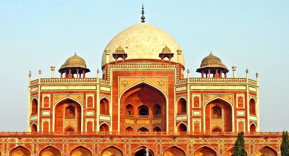 Delhi: Old and New Delhi Private City Tour by Car - Key Points