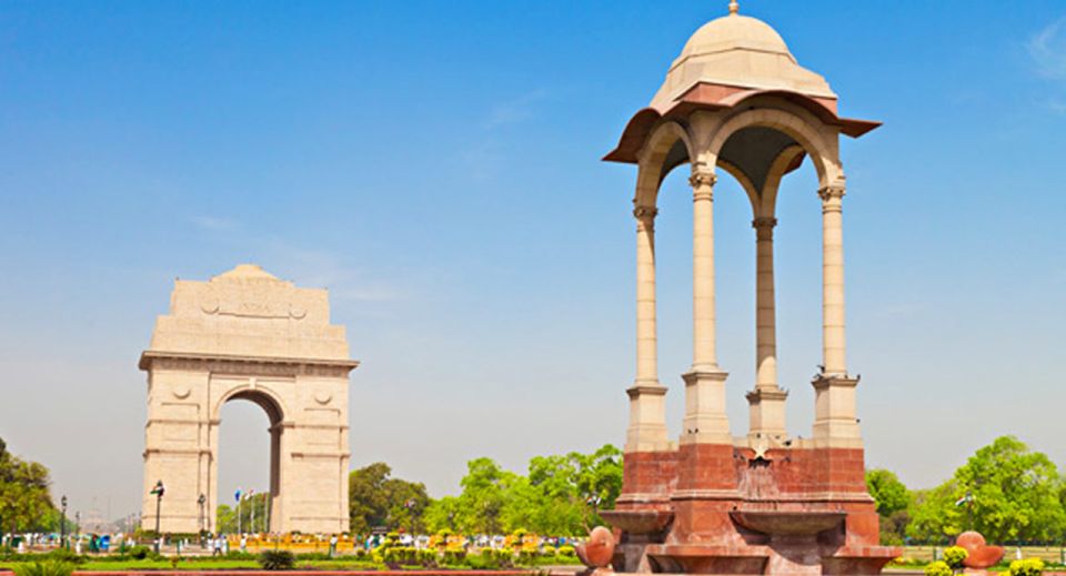 Delhi: Old and New Delhi Private City Tour by Car - Key Attractions