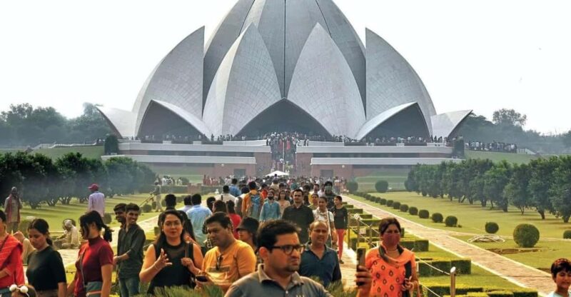 Delhi: Private Temples and Spirituals Sites Tour in 5 Hours - Itinerary Highlights