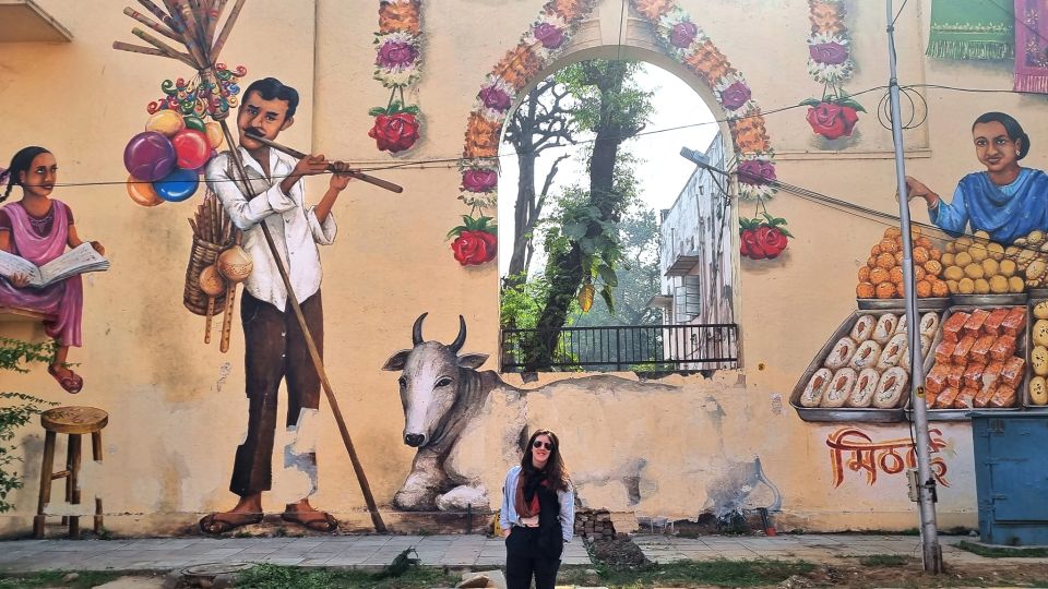 Delhi Street Art Tour: Explore the Murals & Visit a Stepwell - Experience and Insights
