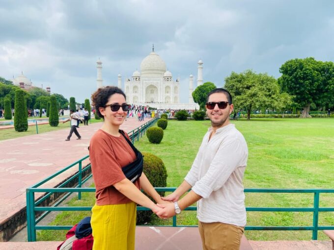 Delhi: Taj Mahal & Agra Fort Sunrise Tour With Transfers - Additional Tips
