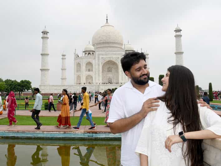 Delhi: Taj Mahal, Elephant & Bear Rescue Center Tour By Car - Itinerary Highlights