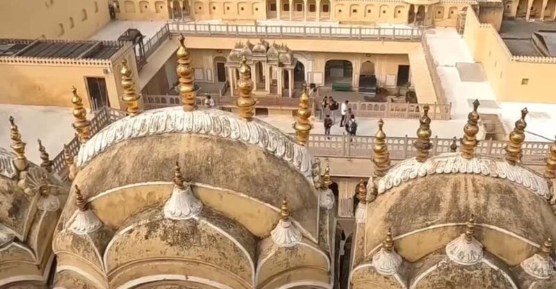 Delhi to Jaipur: Sightseeing Day Trip - Culinary Experience