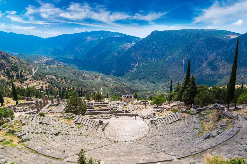 Delphi and Thermopylae Full Day Experience - Key Points