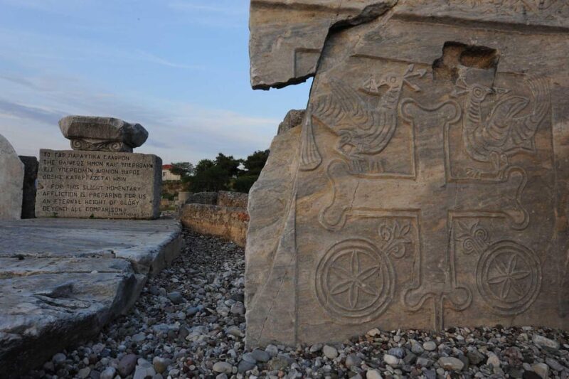 Delphi Oracle and Ancient Corinth day tour. - Key Points