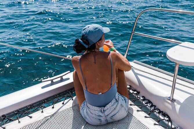 Deluxe Catamaran Tour to Isla Mujeres, Drinks, Snorkeling, Buffet - The Pros: What Travelers Love