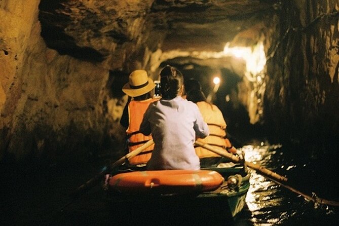 Deluxe Hoa Lu Trang An Mua Cave Small Group - Cruising, Biking,Hiking, Limousine - Hoa Lu Temples