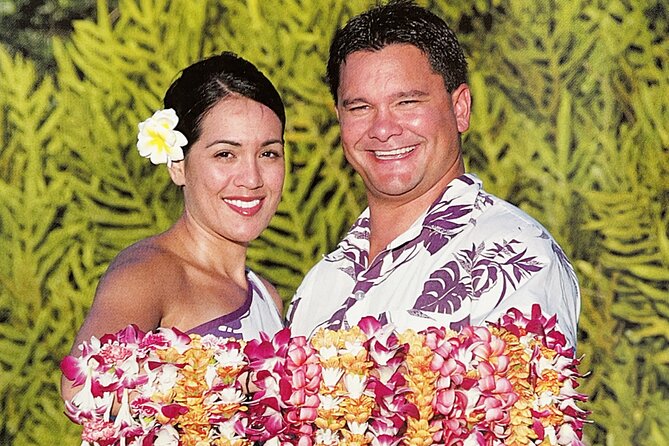 Deluxe Orchid Lei Greeting (Maui, Kahului Airport, OGG) - Meeting Location