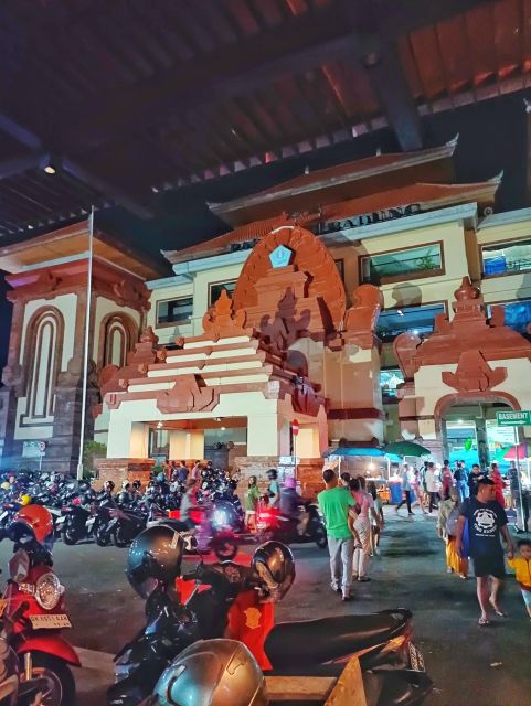 Denpasar: Bali Night Walking and Food Tour - Wandering Badung Market