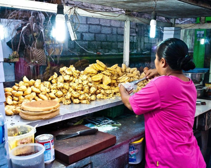 Denpasar: Night Street Food Walking Tour - Explore Kreneng Night Market