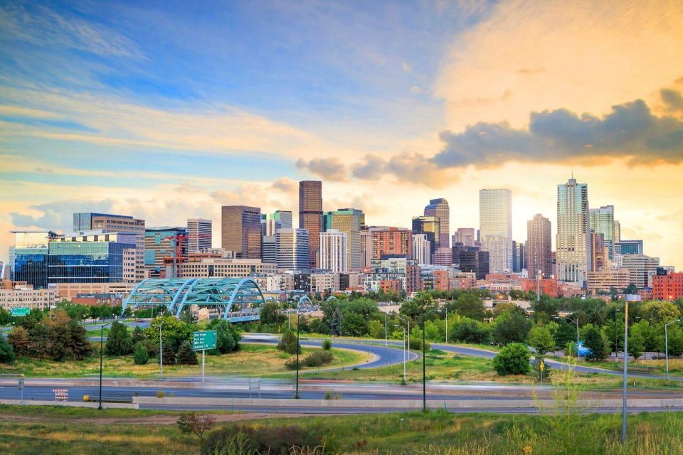 Denver Art and Culture Odyssey: Private Walking Tour - Exploring LoDos Vibrant Atmosphere