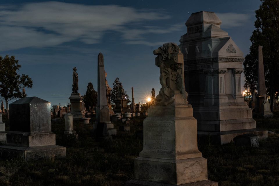 Denver: Denver Terrors Ghost Tour - Wealth, Luxury, and Deceit