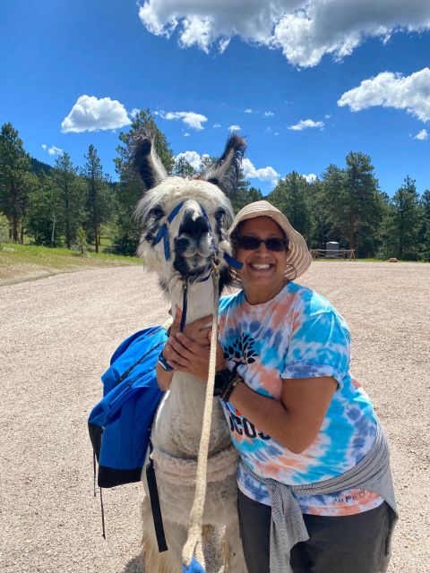 Denver: Llama Hike in the Rocky Mountains - Capturing Memorable Photographic Moments