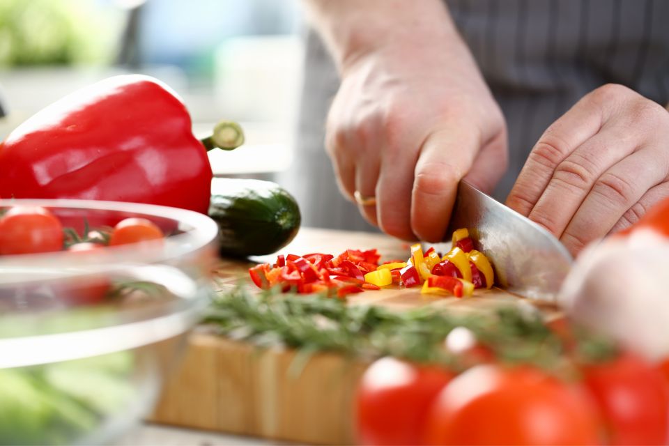 Denver : Paella Cooking Class With Local Chef - Key Points