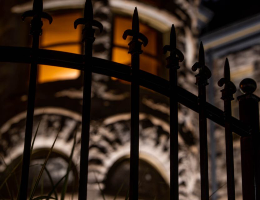 Denver: Terrors Boos and Booze Haunted Pub Crawl - Discover Cheesman Parks Dark History