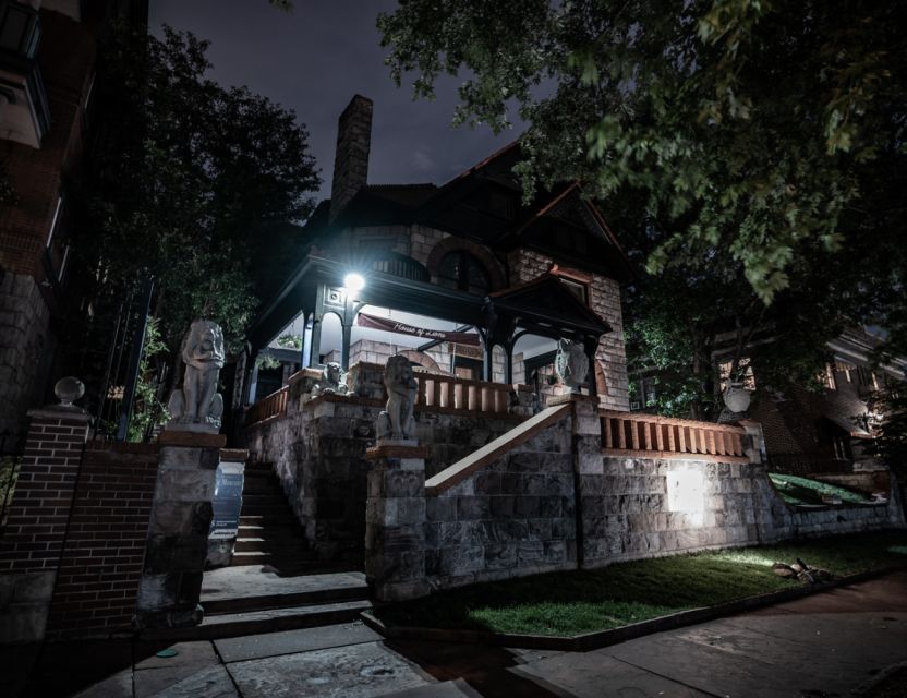 Denver: Terrors Boos and Booze Haunted Pub Crawl - Traverse Millionaires Row