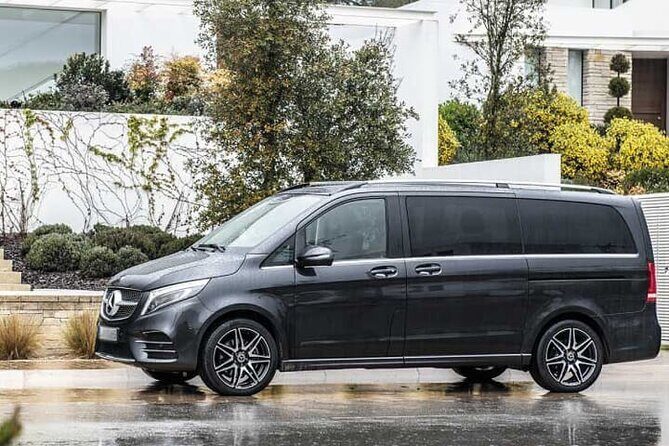 Departure by Private Van from Bordeaux to Bordeaux Airport BOD - Practical Details and Tips  