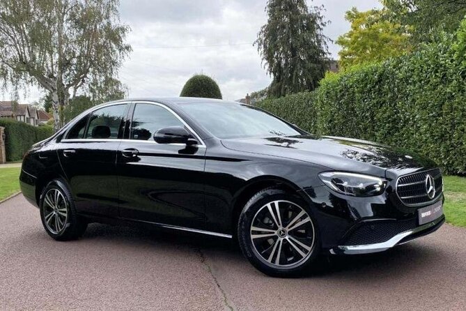 Departure Private Transfer Glasgow City to Glasgow GLA Airport by Business Car - Pickup and Drop-off Information