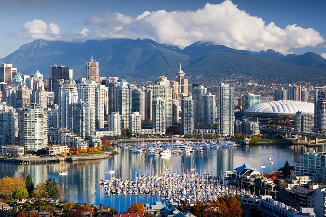 Departure Private Transfer: Vancouver to Vancouver Airport YVR in Business Car - Good To Know