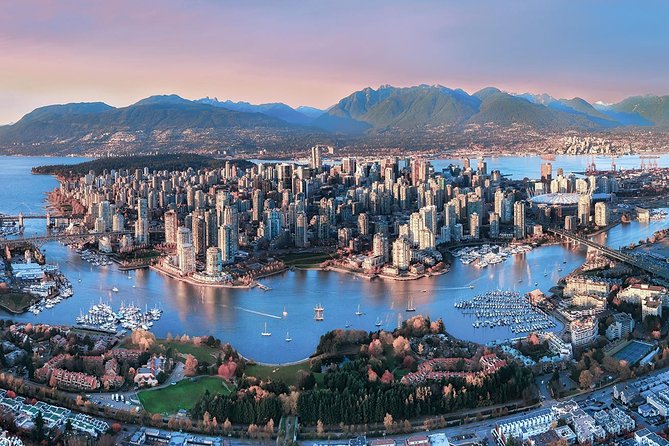 Departure Private Transfer: Vancouver to Vancouver Airport YVR in Business Car - Operational Details