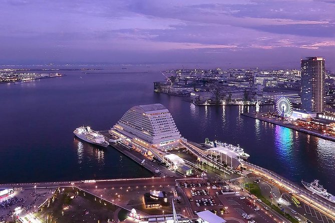 Departure Private Transfers From Kobe City to Kobe Airport UKB in Business Van - Booking and Availability