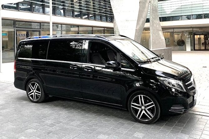 Departure Transfer: Berlin to Berlin Airport BER in Luxury Van - Driver and Assistance