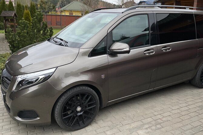 Departure Transfer Bologna City to Bologna Airport BLQ by Van - A Detailed Look at the Experience